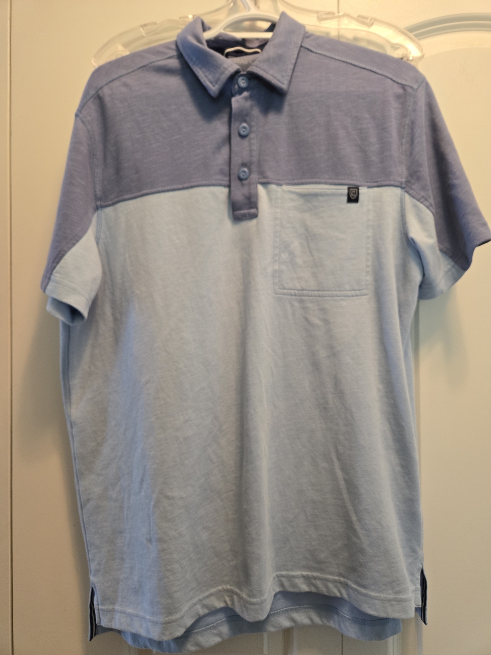 Chaps Men's Two-Tone Light Blue Polo Shirt